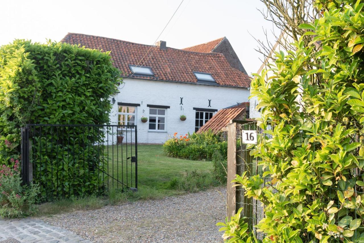 La Bergerie Chambre D'Hotes Leuze-en-Hainaut ภายนอก รูปภาพ