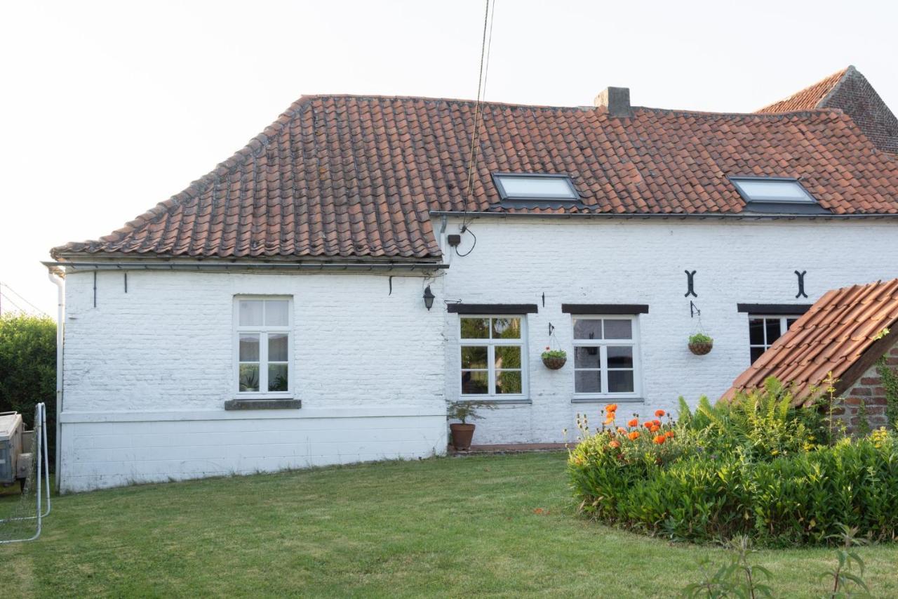 La Bergerie Chambre D'Hotes Leuze-en-Hainaut ภายนอก รูปภาพ